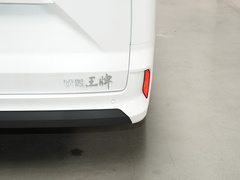 2022款 1.6L 长轴创富型 9座