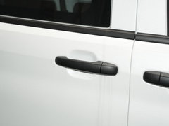 2022款 1.6L 长轴创富型 9座