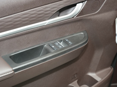 2022款 1.6L 长轴创富型 9座