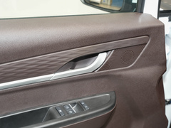 2022款 1.6L 长轴创富型 9座