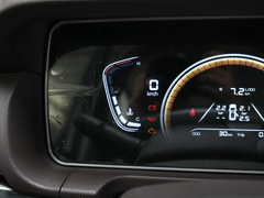 2022款 1.6L 长轴创富型 9座