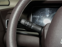 2022款 1.6L 长轴创富型 9座