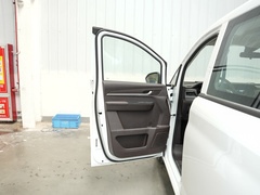 2022款 1.6L 长轴创富型 9座