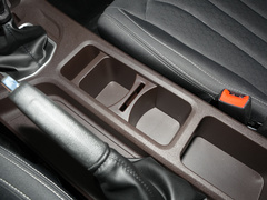 2022款 1.6L 长轴创富型 9座