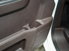 2022款 1.6L 长轴创富型 9座