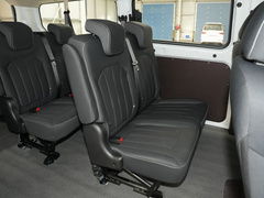 2022款 1.6L 长轴创富型 9座