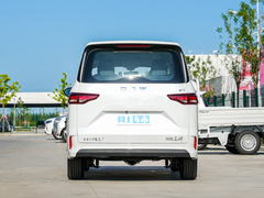2022款 1.6L 长轴创富型 9座