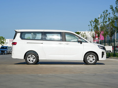 2022款 1.6L 长轴创富型 9座