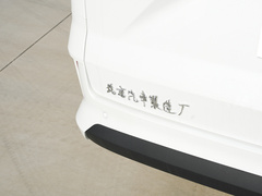 2022款 1.6L 长轴创富型 9座