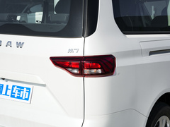 2022款 1.6L 长轴创富型 9座