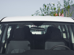 2022款 1.6L 长轴创富型 9座