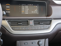 2022款 1.6L 长轴创富型 9座