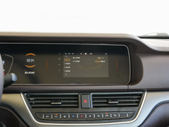 2022款 1.6L 长轴创富型 9座