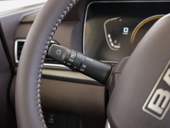 2022款 1.6L 长轴创富型 9座