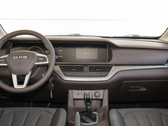 2022款 1.6L 长轴创富型 9座