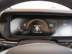2022款 1.6L 长轴创富型 9座
