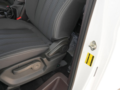 2022款 1.6L 长轴创富型 9座