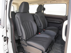 2022款 1.6L 长轴创富型 9座
