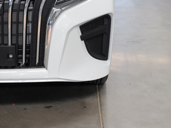 2022款 1.6L 长轴创享型 7座