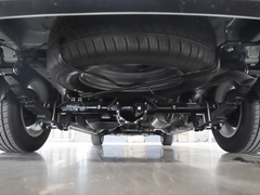 2022款 1.6L 长轴创享型 7座