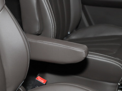 2022款 1.6L 长轴营运版 7座