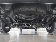 2022款 1.6L 长轴营运版 7座