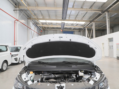 2022款 1.6L 长轴营运版 7座