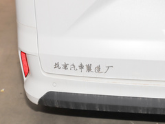 2022款 1.6L 长轴营运版 7座