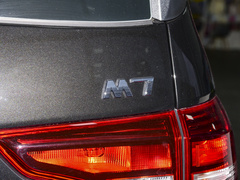 2022款 2.0L 长轴创富型 7座
