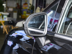 2022款 2.0L 长轴创富型 7座