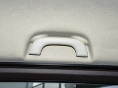 2022款 2.0L 长轴创富型 7座