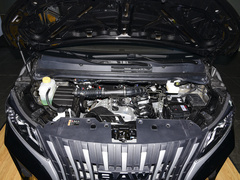 2022款 2.0L 长轴创富型 7座