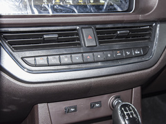 2022款 2.0L 长轴商务型 9座