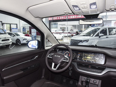 2022款 2.0L 长轴商务型 9座