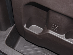 2022款 2.0L 长轴商务型 9座