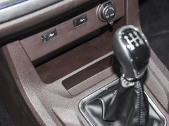 2022款 2.0L 长轴商务型 9座