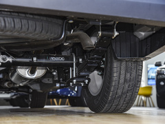 2022款 2.0L 长轴商务型 9座