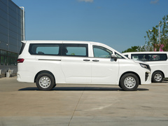 2022款 2.0L 长轴营运版 7座