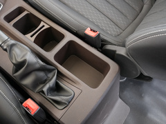 2022款 2.0L 长轴营运版 7座