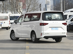2022款 2.0L 长轴营运版 9座