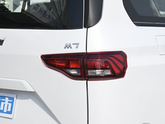 2022款 2.0L 长轴营运版 9座
