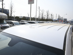 2022款 2.0L 长轴营运版 9座
