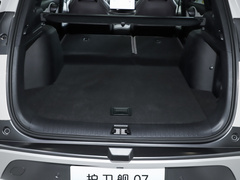 2023款 DM-i 205KM 旗舰型