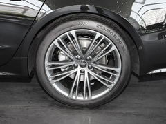 2023款 45 TFSI 臻选型