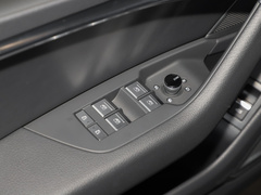 2023款 45 TFSI 臻选型