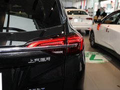 2023款 昂科威S 552T 两驱豪华型