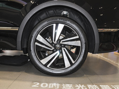 2023款 改款 330TSI 两驱旗舰版