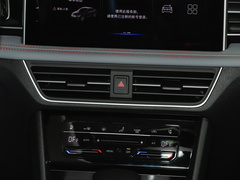 2023款 改款 330TSI 两驱尊崇旗舰版