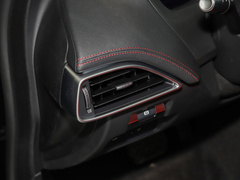 2023款 2.0T 250PS R-DYNAMIC S进取运动版