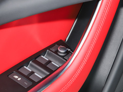 2023款 2.0T 250PS R-DYNAMIC S进取运动版
